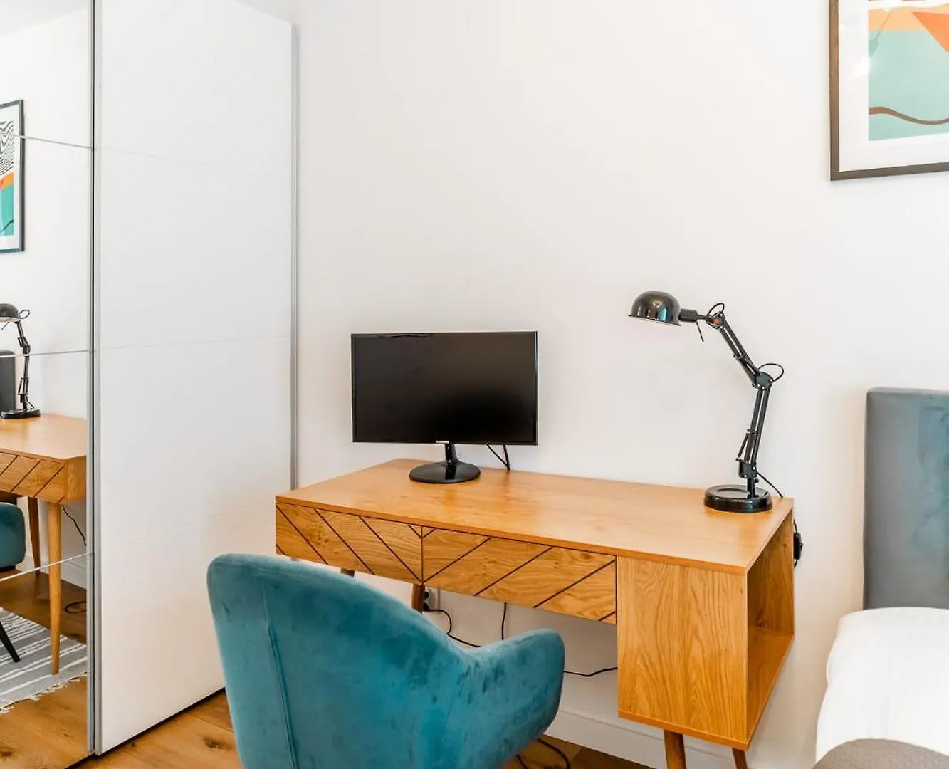 Krakow Bagry Apt - Parking, Balcony, Workspace - By Rentujemy 0*,