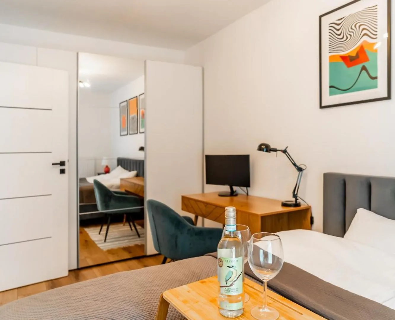 Appartement Krakow Bagry Apt - Parking, Balcony, Workspace - By Rentujemy