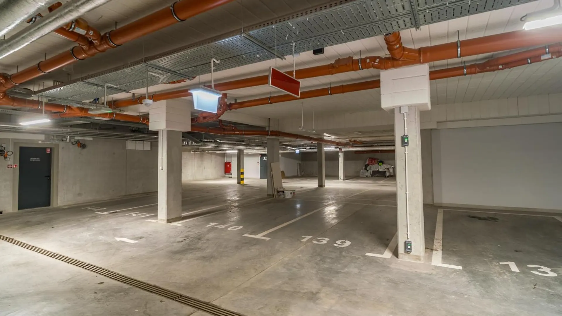 Krakow Bagry Apt - Parking, Balcony, Workspace - By Rentujemy Polen