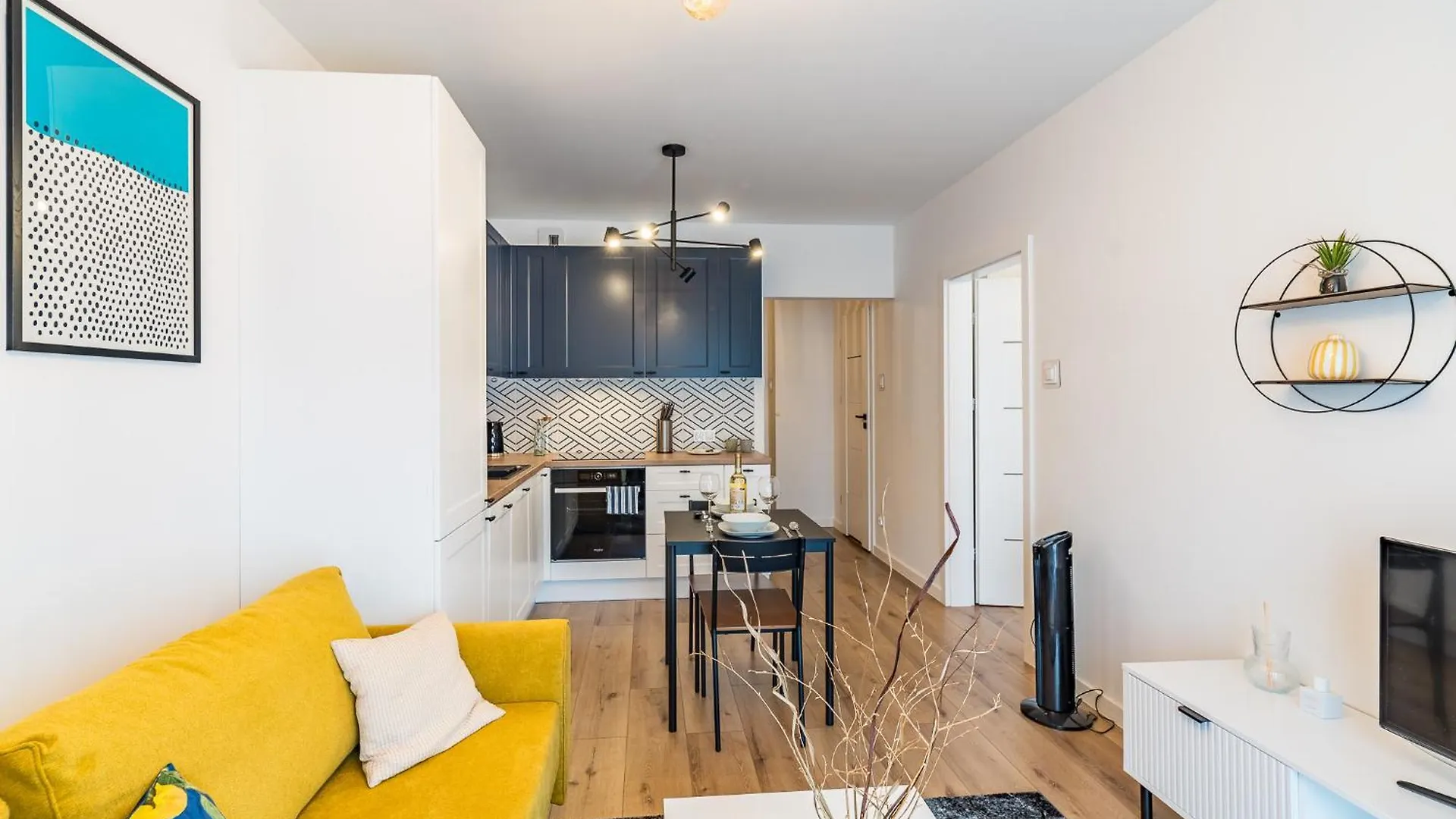 Krakow Bagry Apt - Parking, Balcony, Workspace - By Rentujemy Appartement